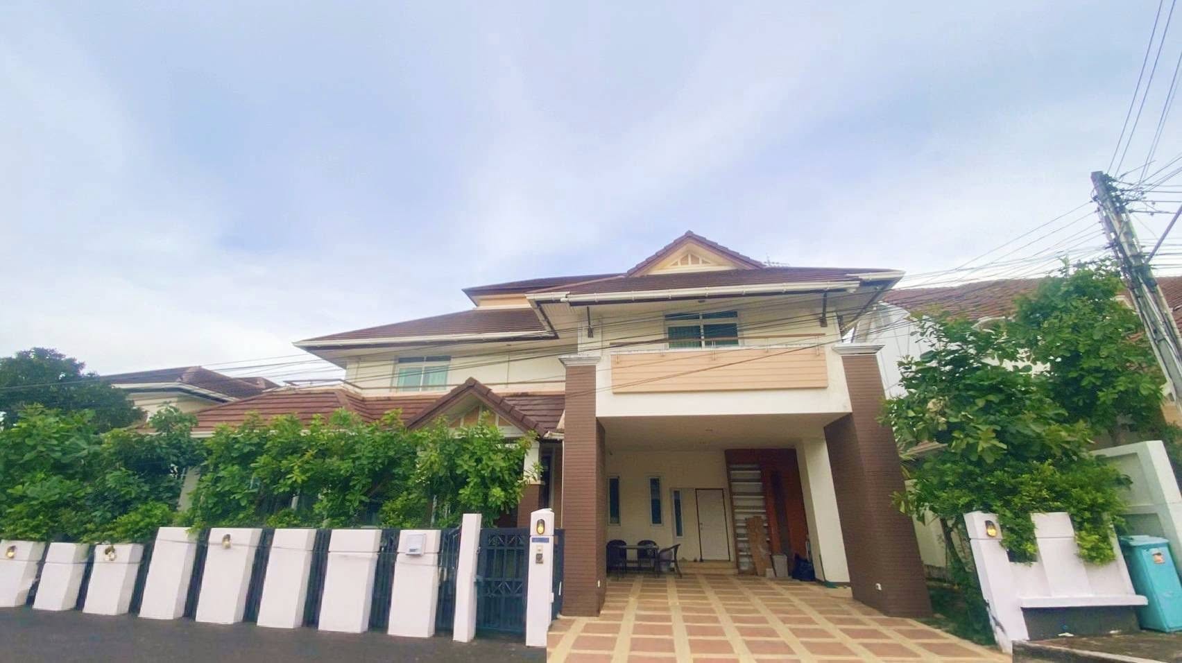 Central Park Hillside Village Pattaya