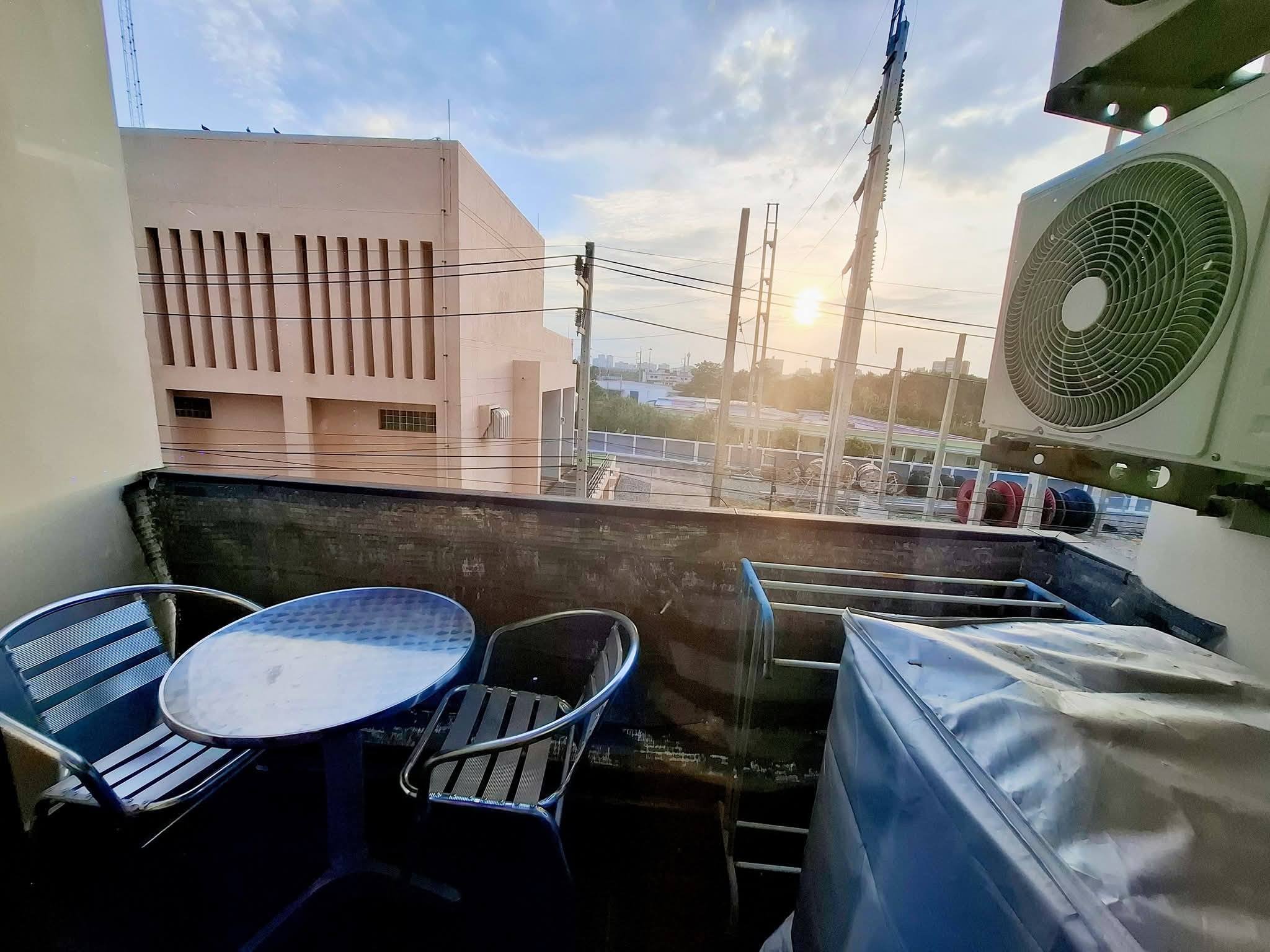 The Blue Residence Sukhumvit Soi 87