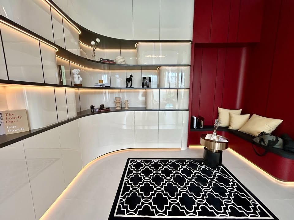 Masterpiece of Modern Classic Villa