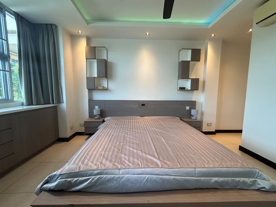 While Marina Unique 3bdr for sale 