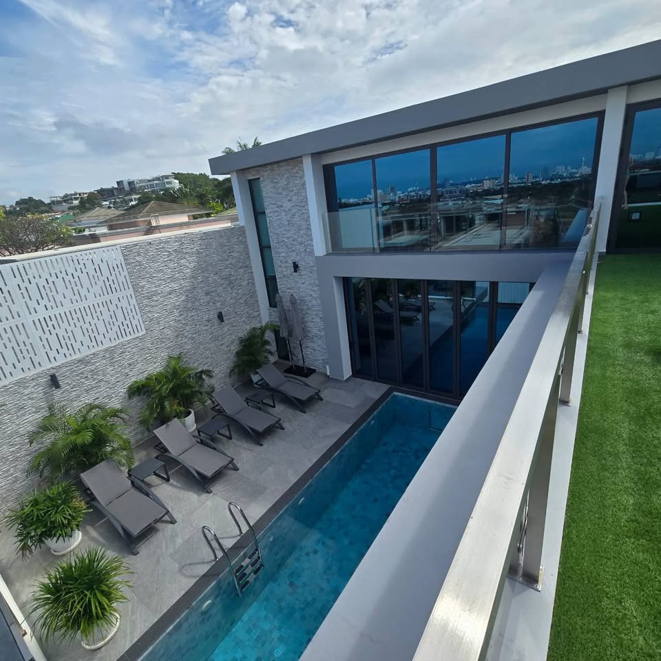 Siam Royal View, Amazing Pool Villa for Sale