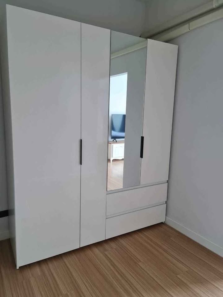 Brand New 4 bedrooms house H Living Life Chaipornwithi-Motorway