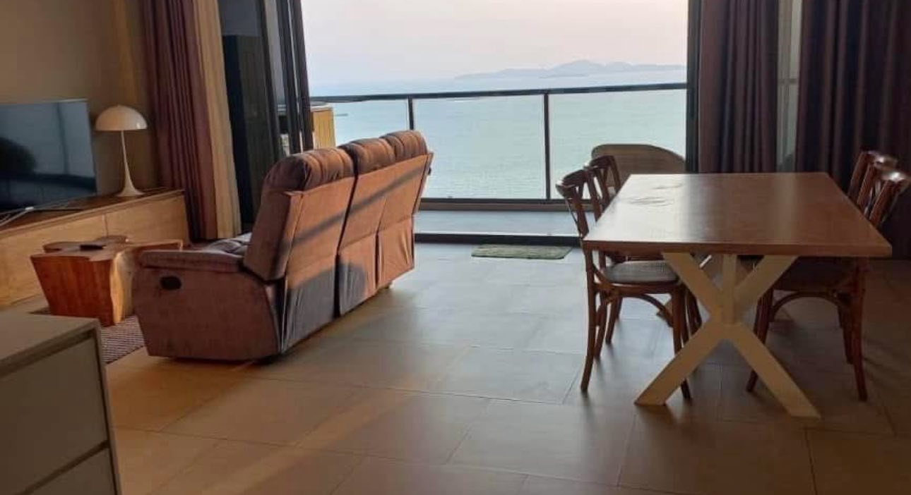 Zire Wongamat 2 bedrooms 2 bath, High Floor