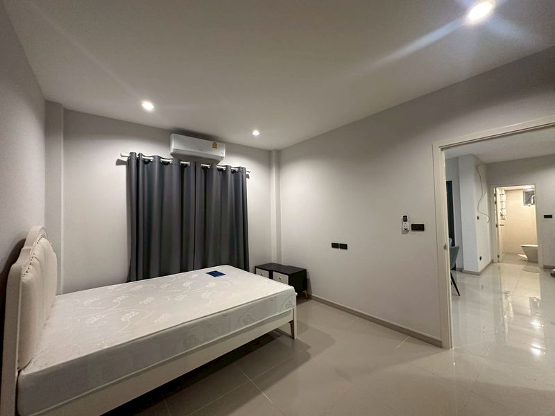 Patta Define 4bdr HOT PRICE