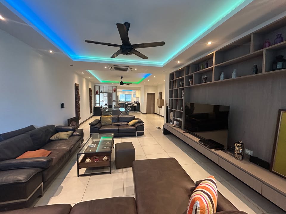 While Marina Unique 3bdr for sale 