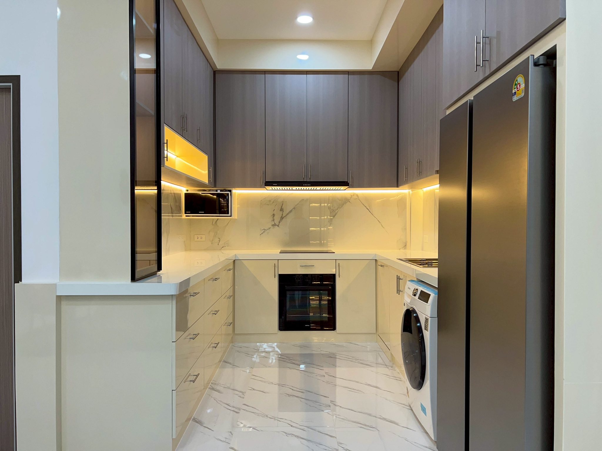 Luxury pool villa Brand new for sale