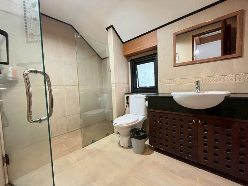 Pool Villa in Baan Natcha Village for sale