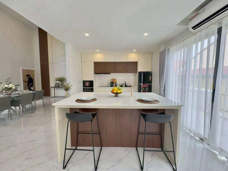  Private House in Naklua | FOR SALE