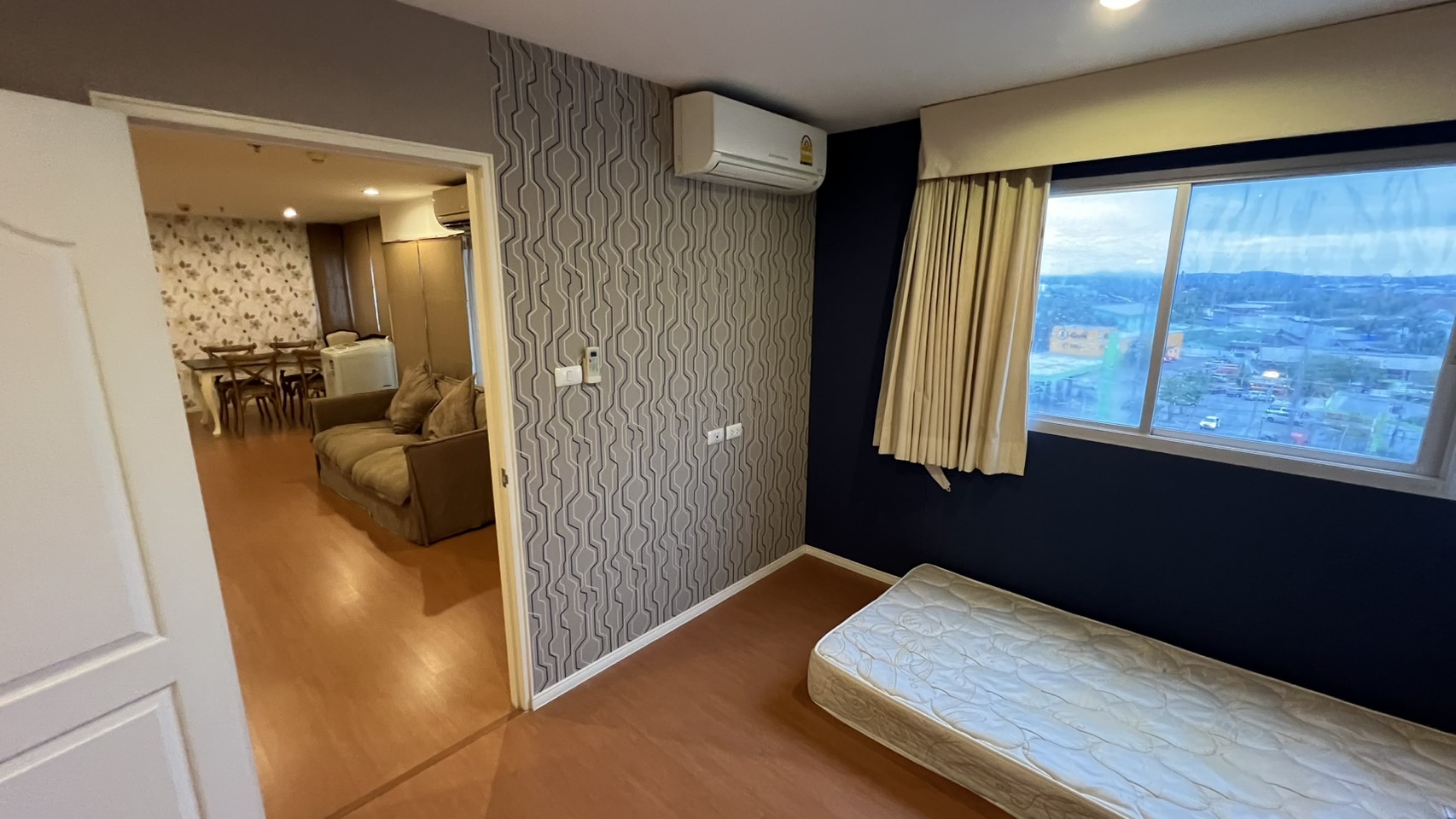 Lumpini 2bdr, Unique unit