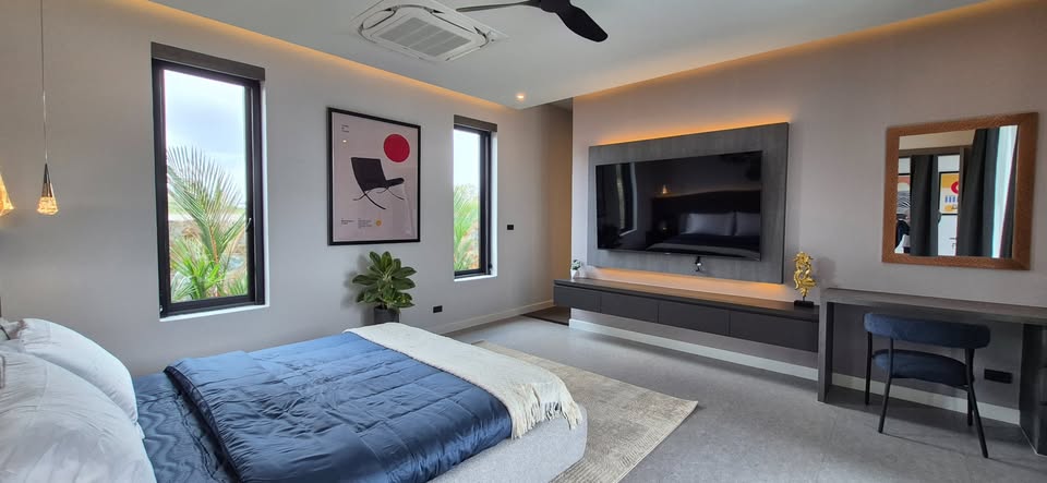 Brand New Luxury Designer Villa