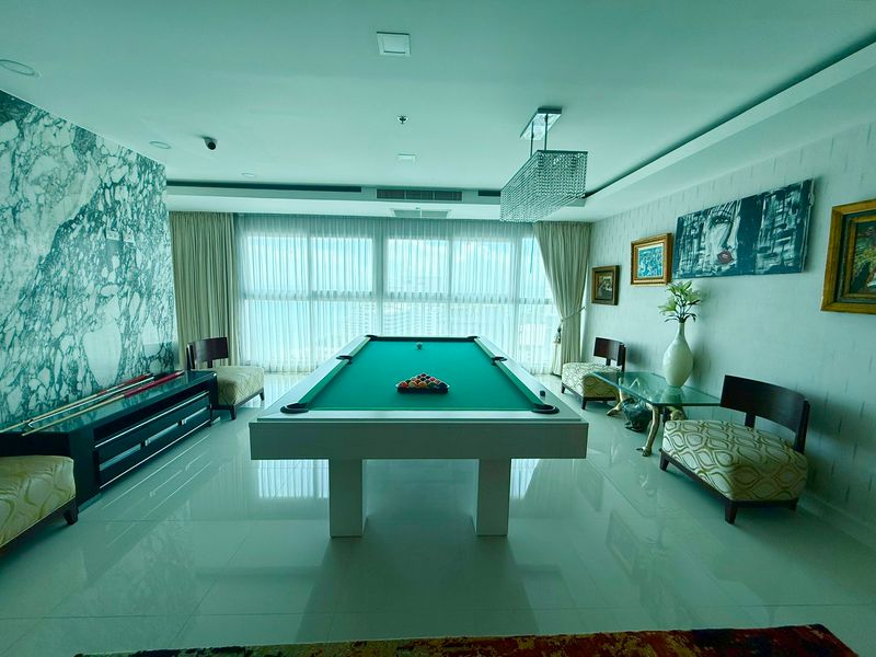 Cosy Beach View 2bdr Penthouse 236sqm for sale