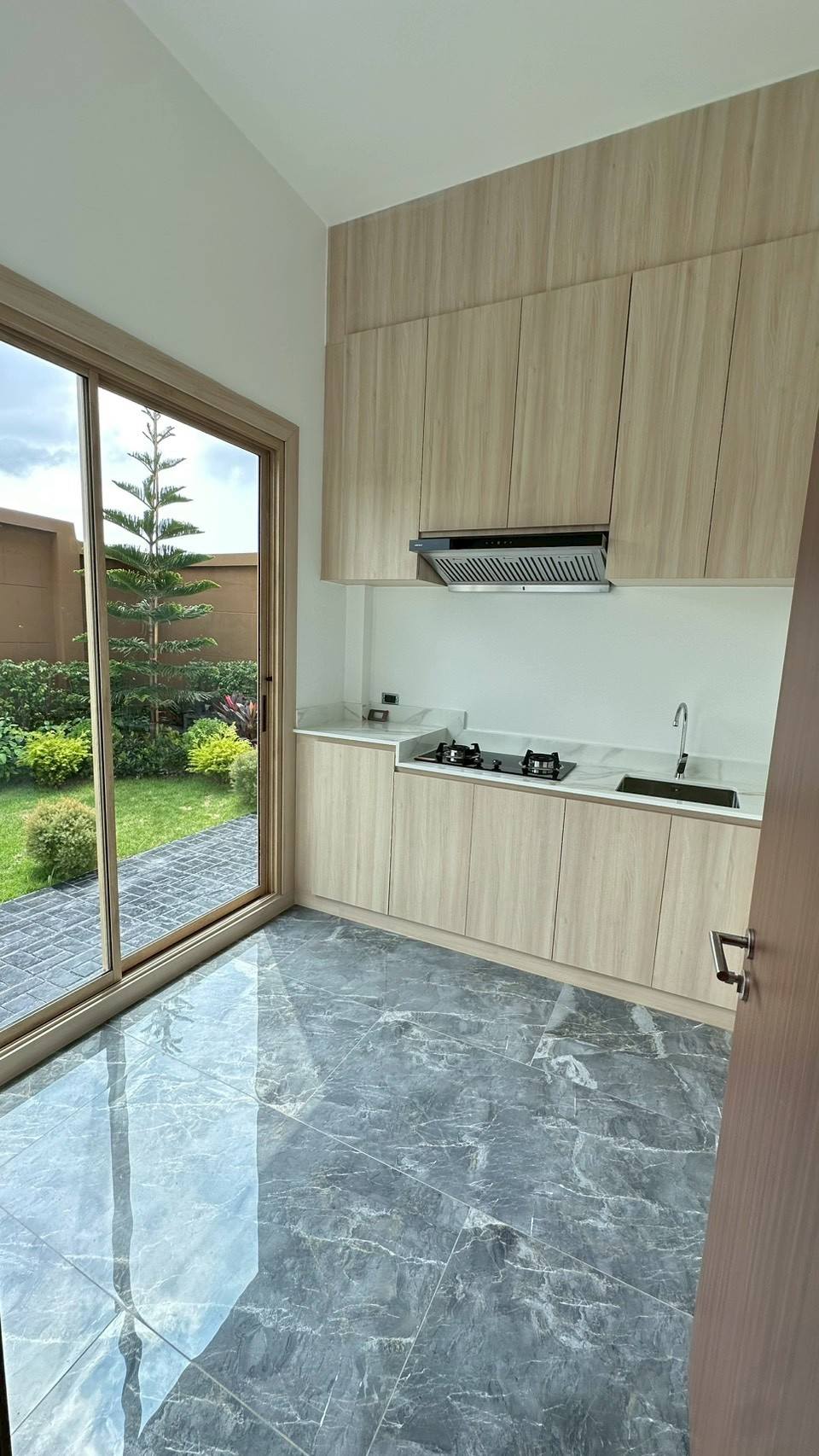 Luxury Pool Villa at Baan Mae for rent