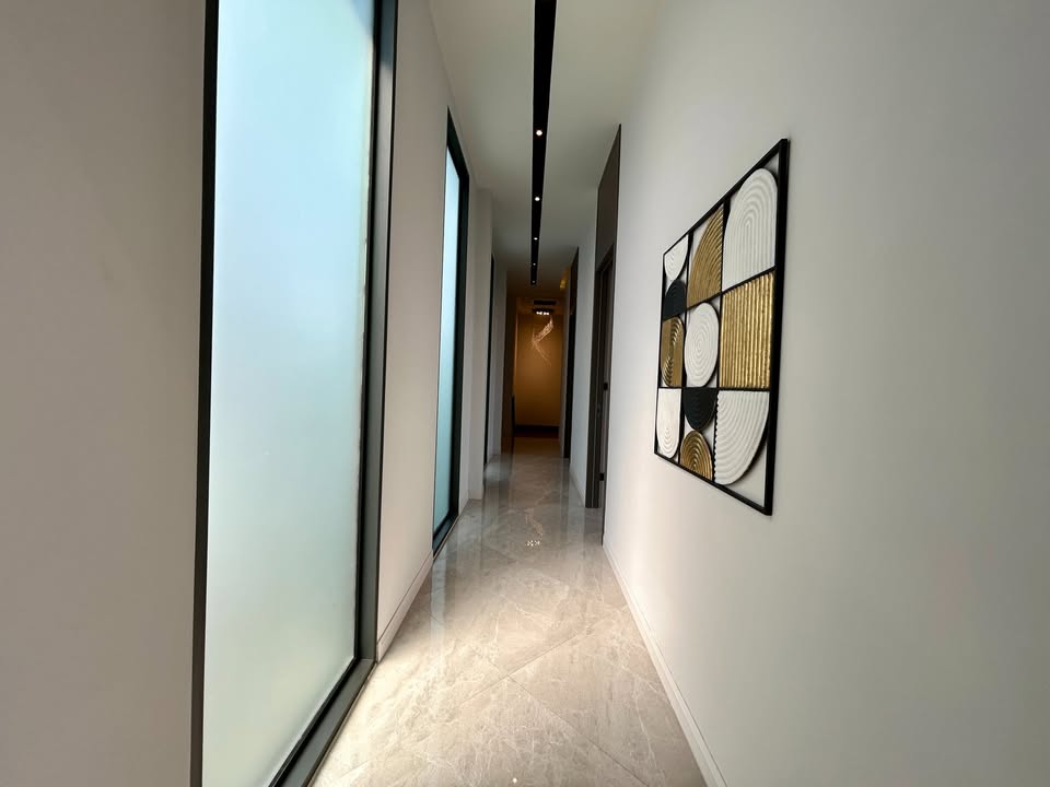 Luxury, newly built, modern-style pool villa for sale near Jomtien Beach