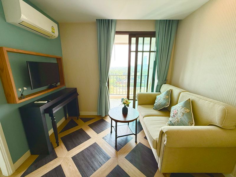 Espana Condo Resort Pattaya HOT SALE