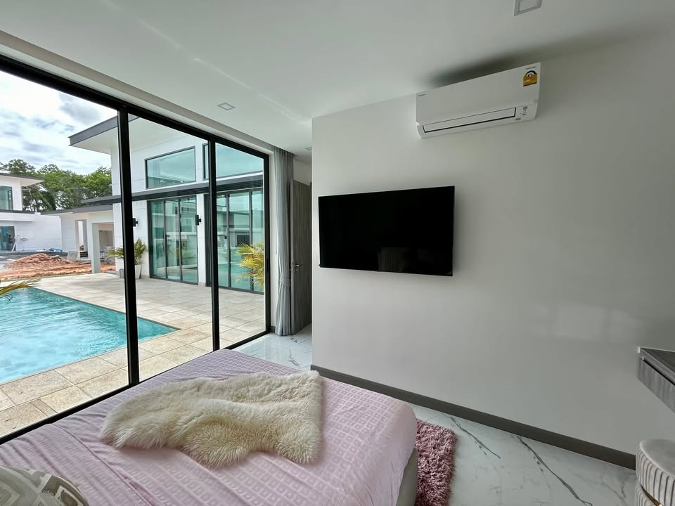 Brand-New Pool Villa with Premium Finishes