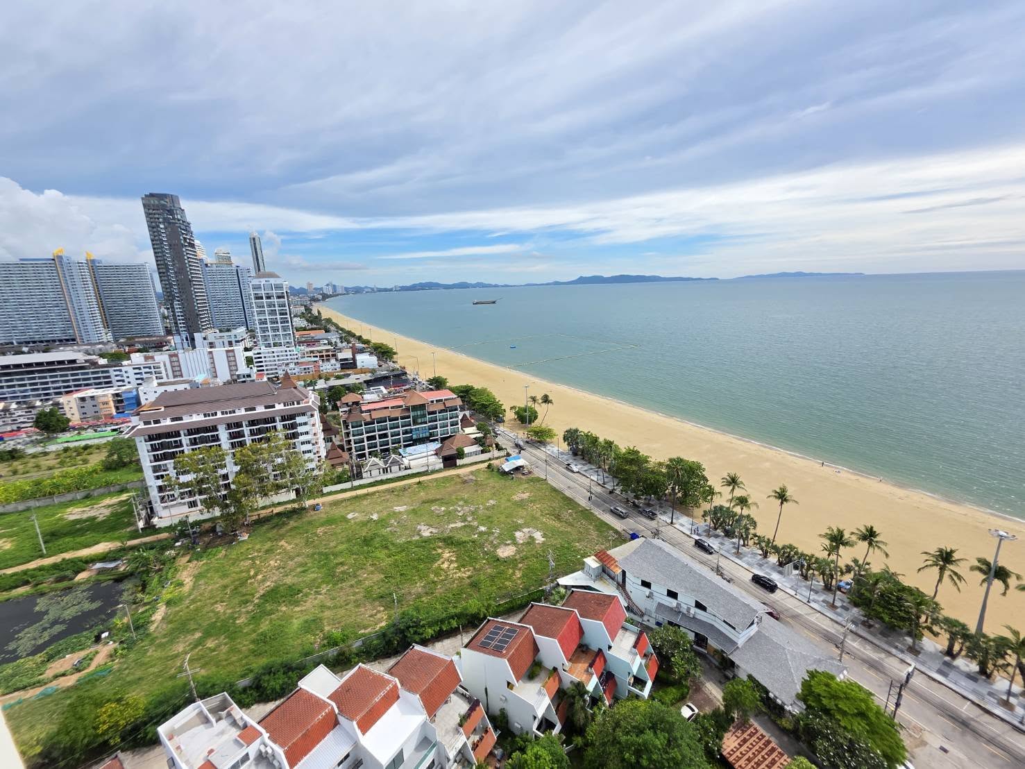 Cetus Jomtien for sale – Luxury Sea View Condo