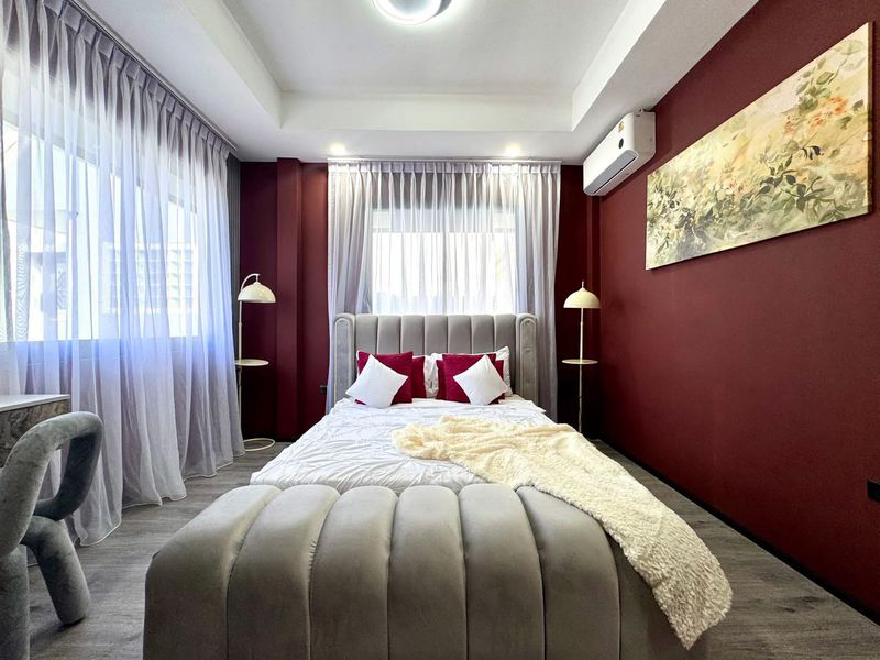 Country Club village