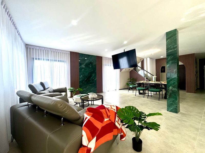 Country Club village