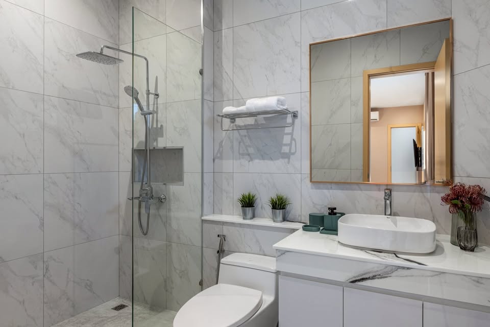 4bdr Pool Villa in the Heart of the City