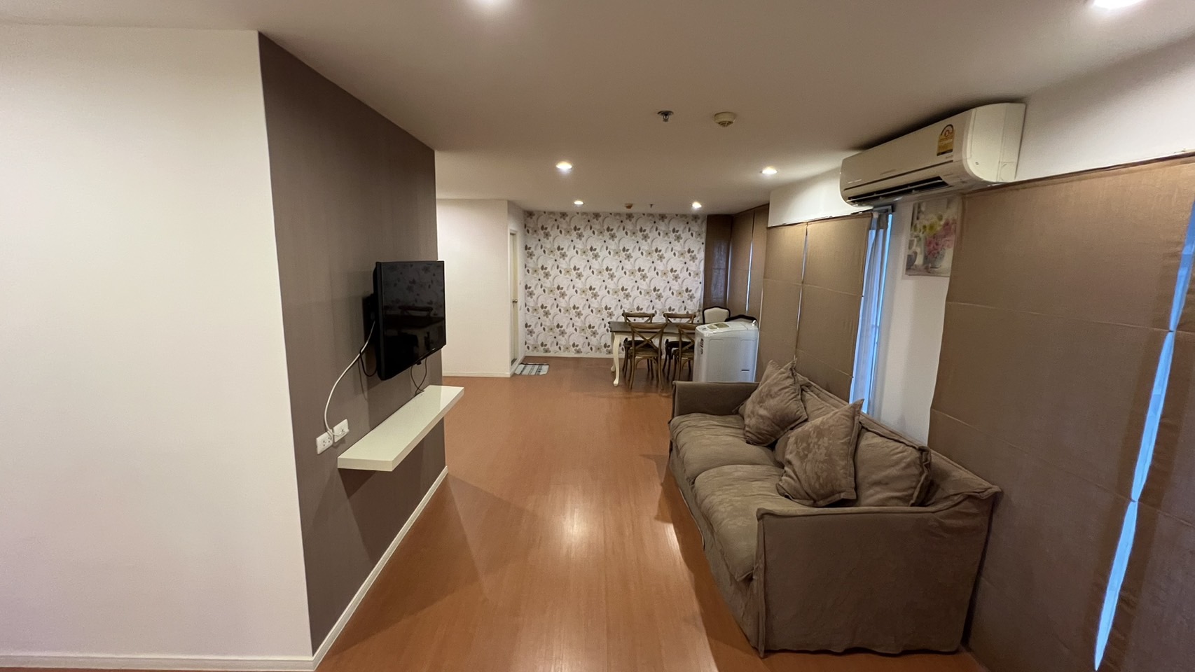 Lumpini 2bdr, Unique unit