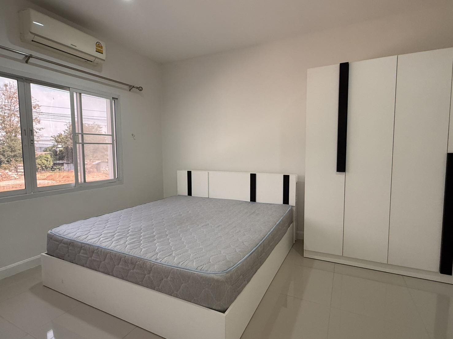 Sensiri village, Siam Country Club