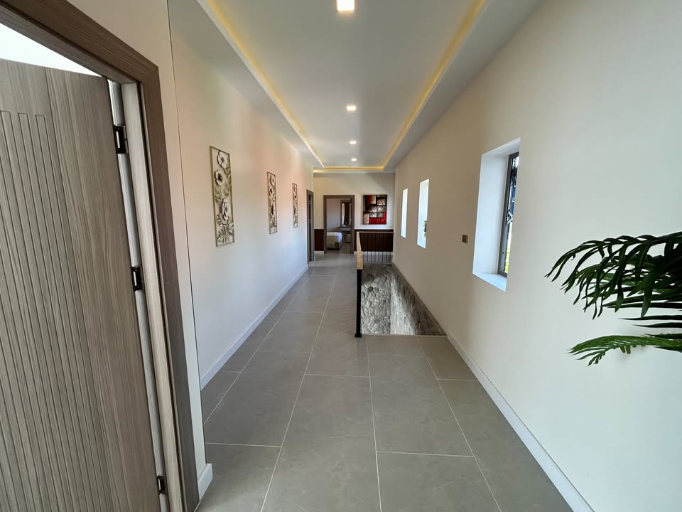 Luxury 7bdr Pool Villa for Sale in Huay Yai