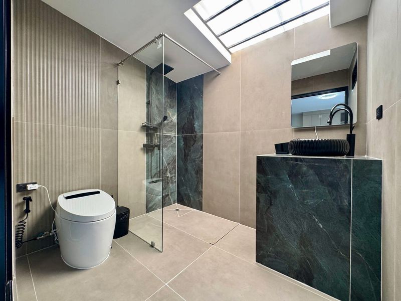 Country Club village