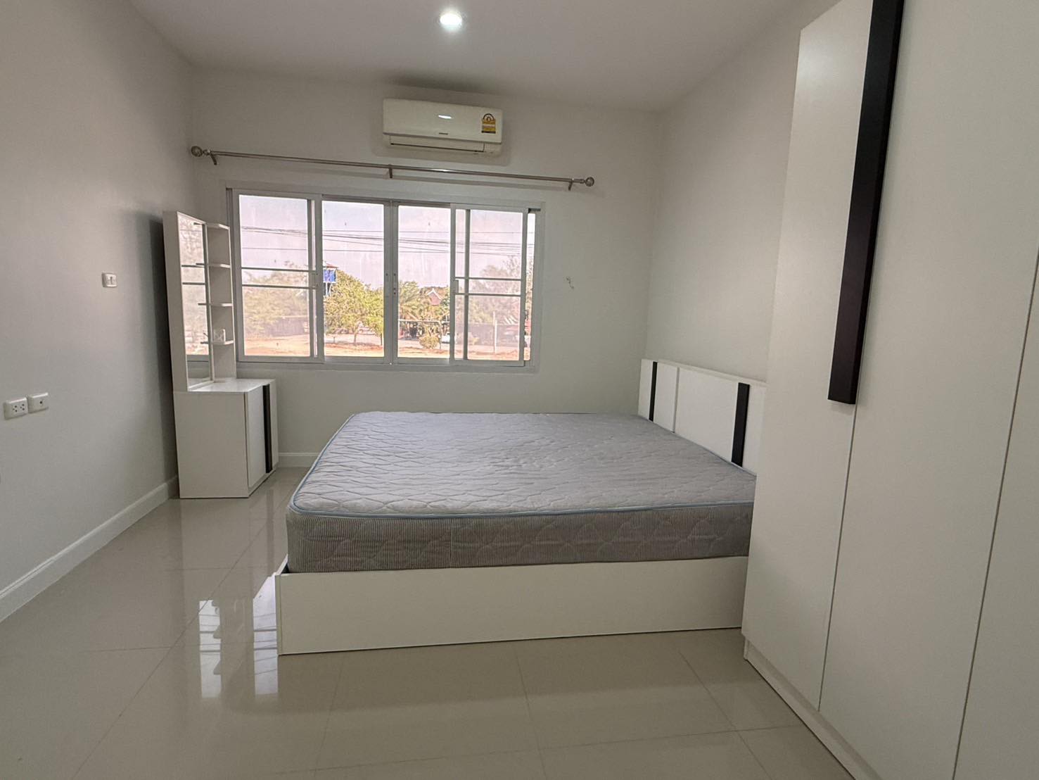 Sensiri village, Siam Country Club