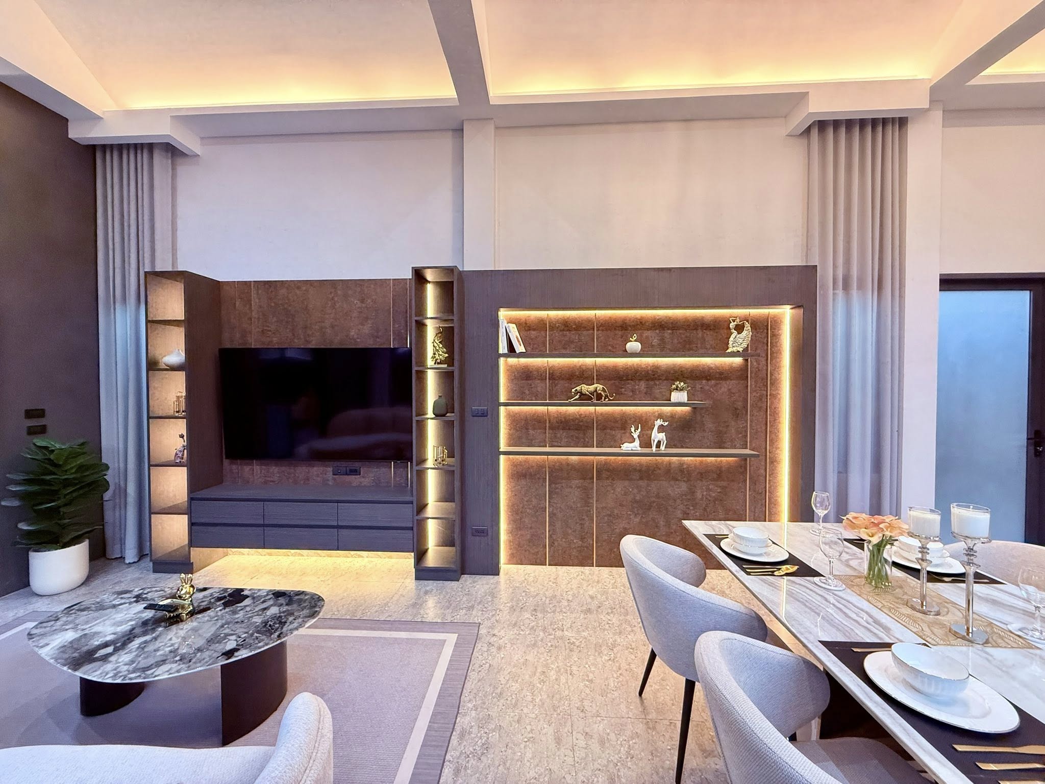 Private Home Pool villa comes with private guesthouse