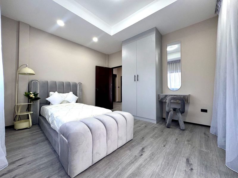 Country Club village