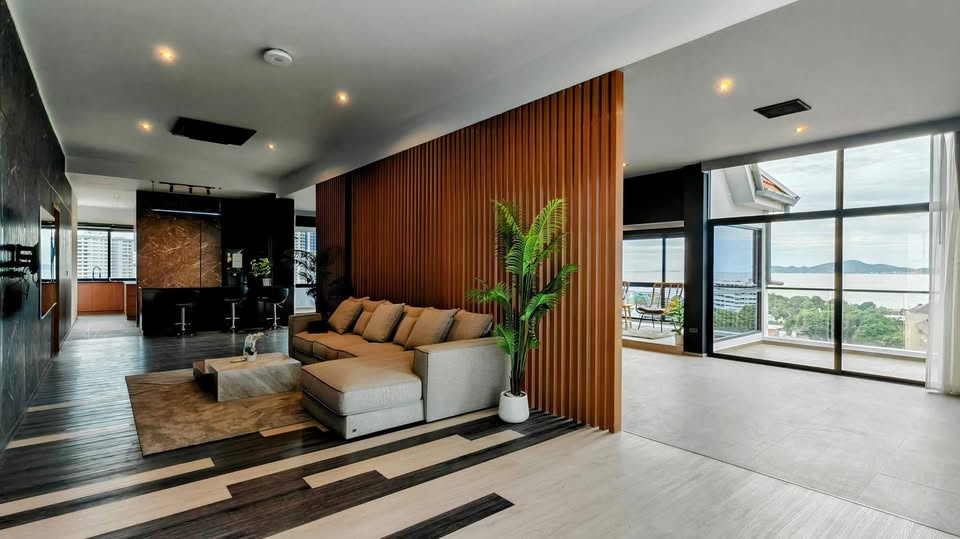 800 m2 LUXURY PENTHOUSE. PANORAMIC SEA VIEW!